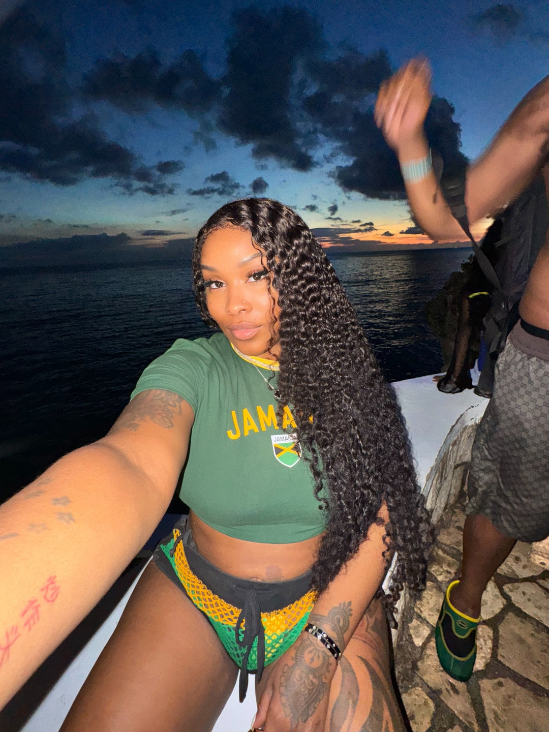 “SELENA” 4B Hybrid Hairline -Exotic WaterWave Texture