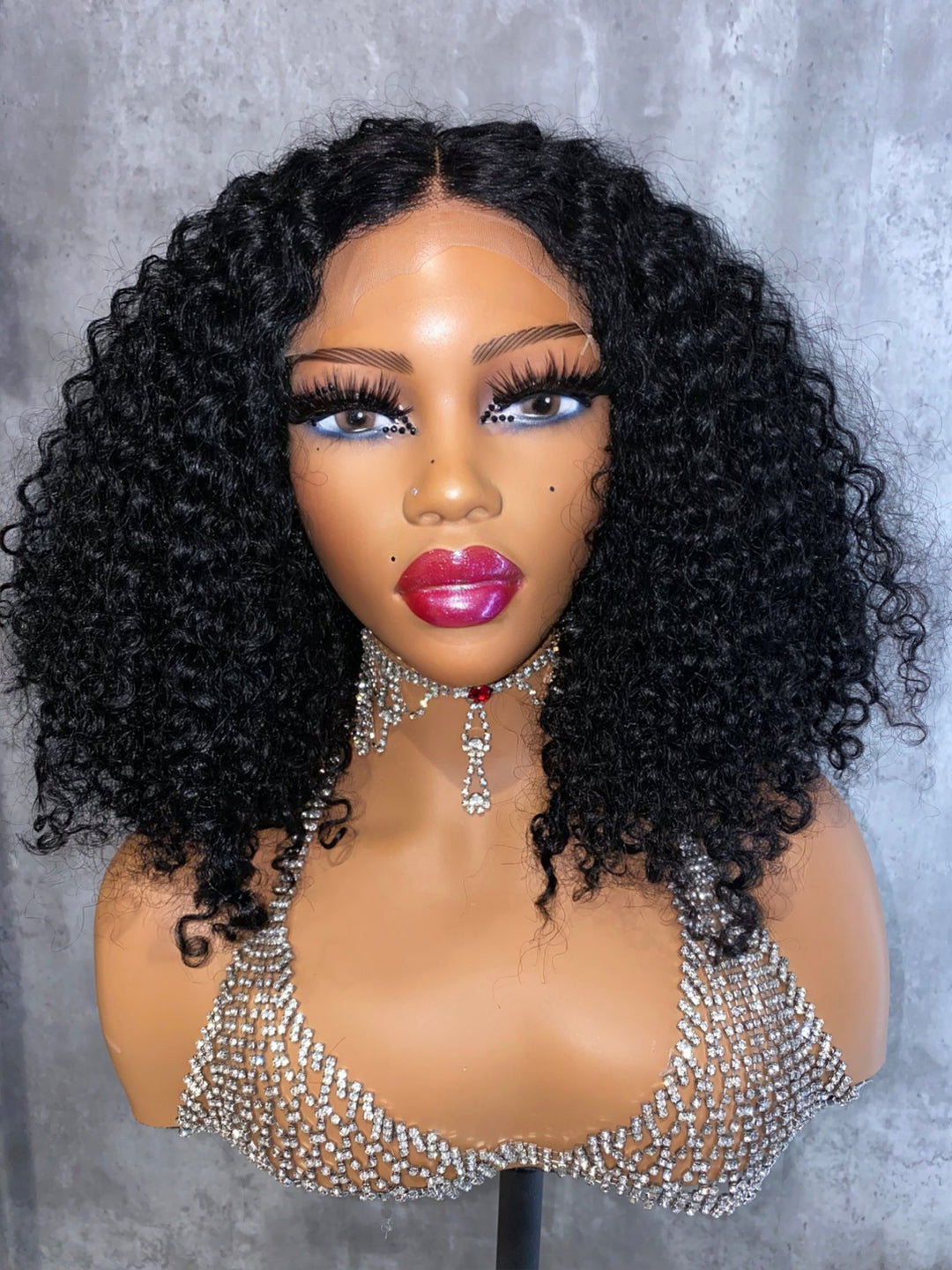 "LOLA" 5x5 Glueless-Peruvian Curly Bob