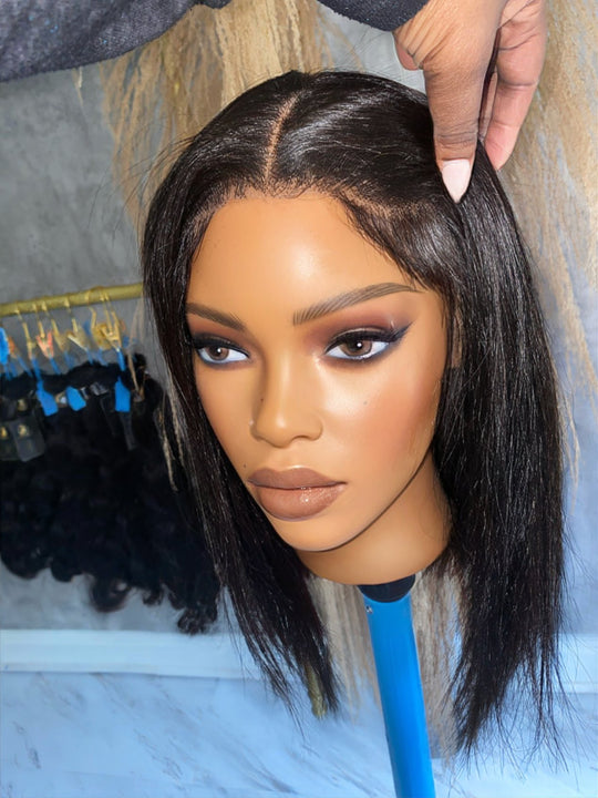 Middle Part Glueless Bob Wig"