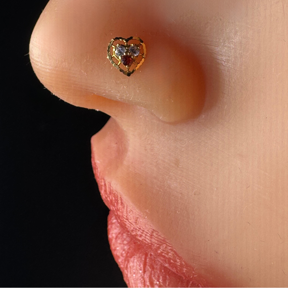 Heart of Gold – A romantic heart with luxurious gold trim